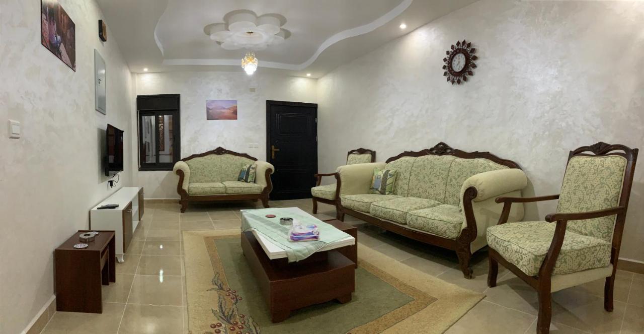 Amro Petra Apartment 瓦迪穆萨 外观 照片