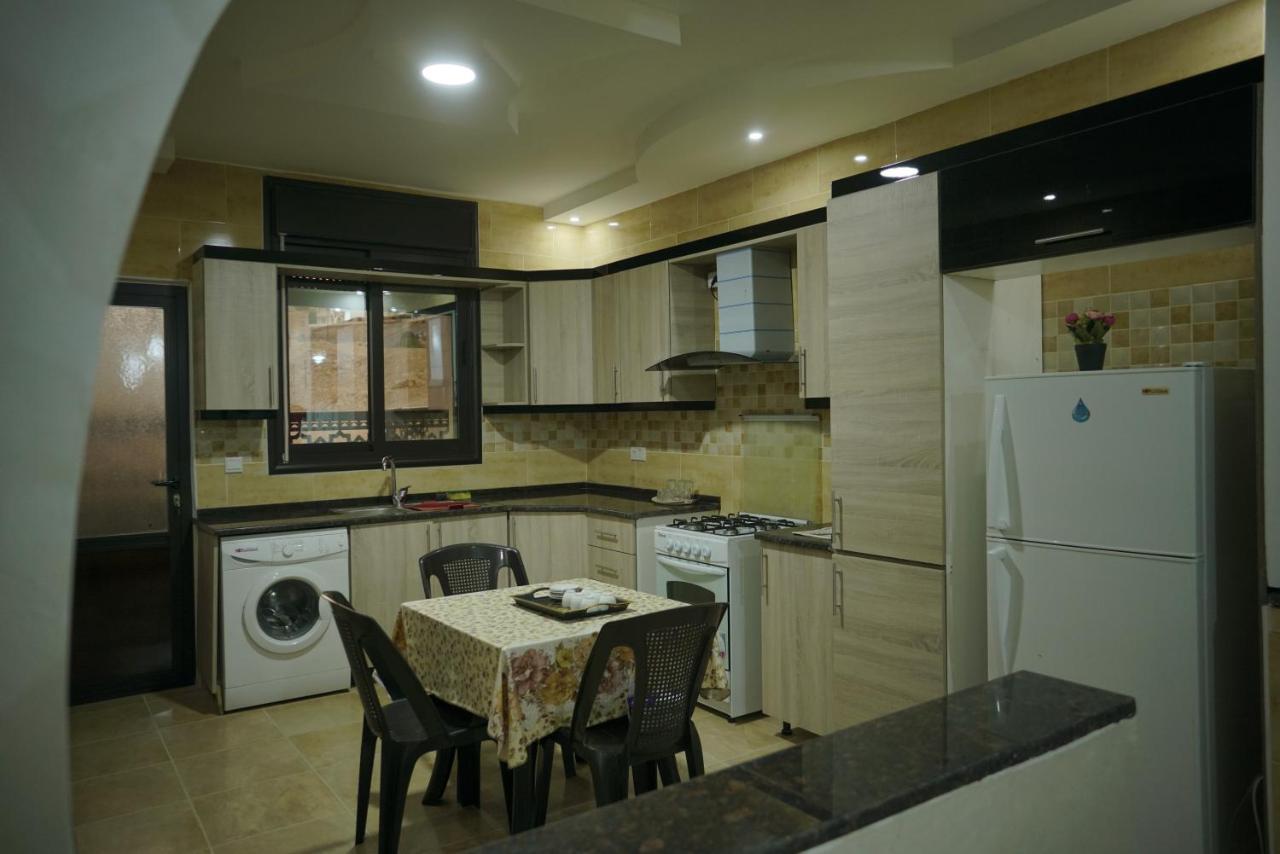 Amro Petra Apartment 瓦迪穆萨 外观 照片
