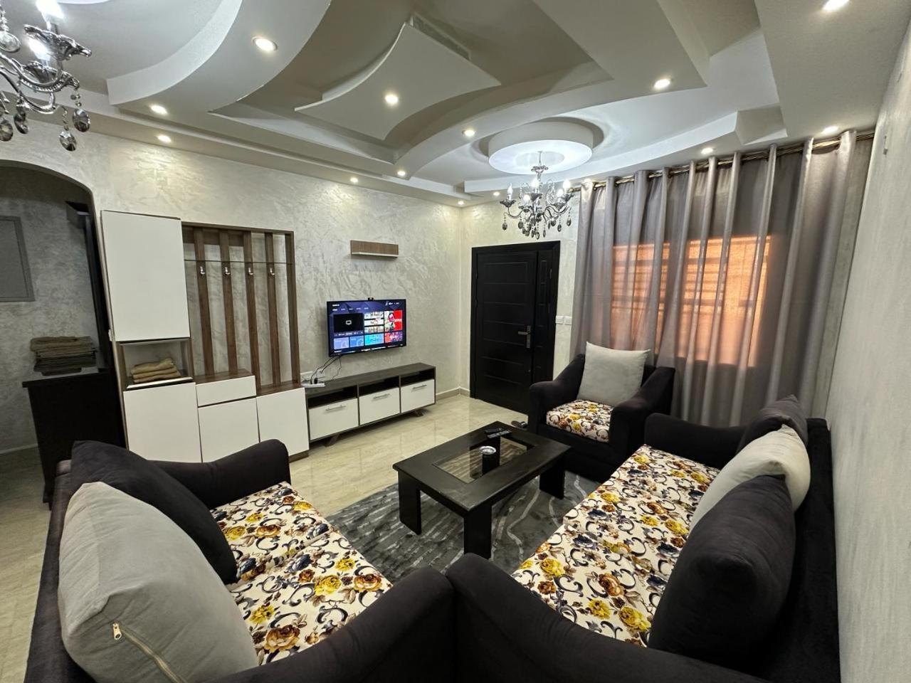 Amro Petra Apartment 瓦迪穆萨 外观 照片