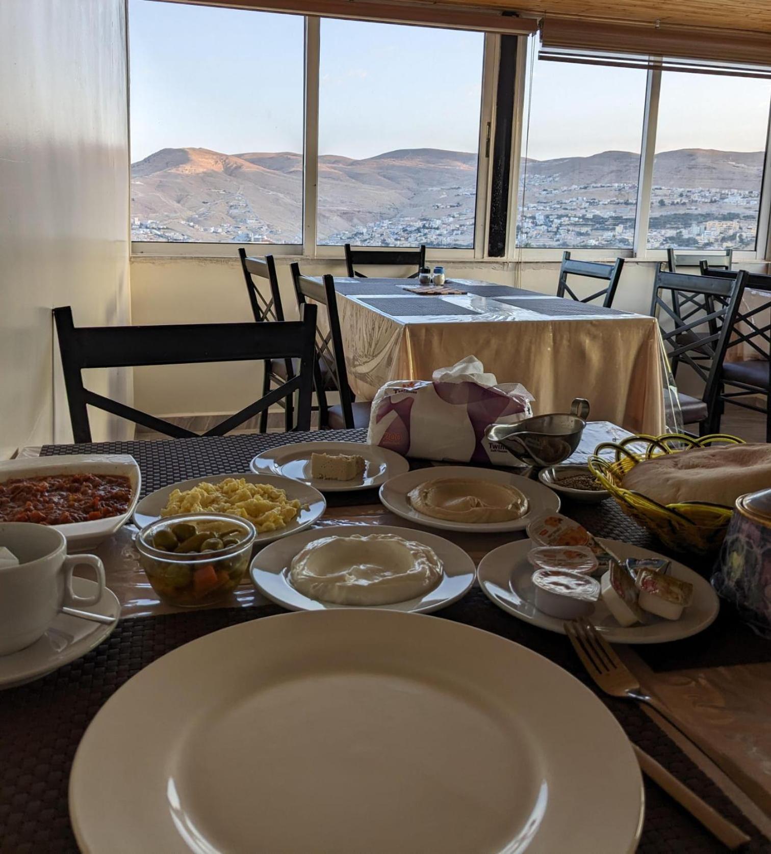 Amro Petra Apartment 瓦迪穆萨 外观 照片