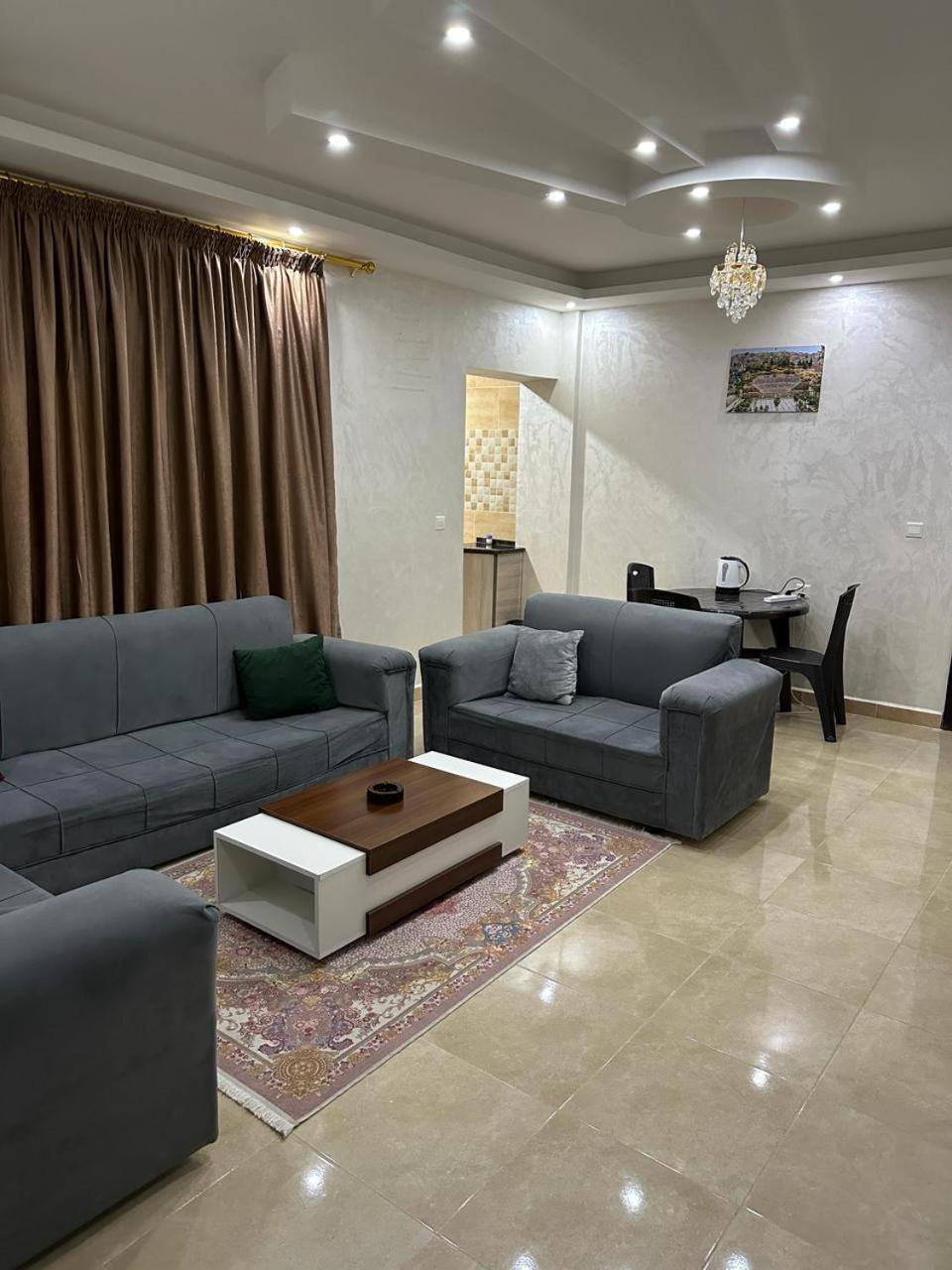 Amro Petra Apartment 瓦迪穆萨 外观 照片